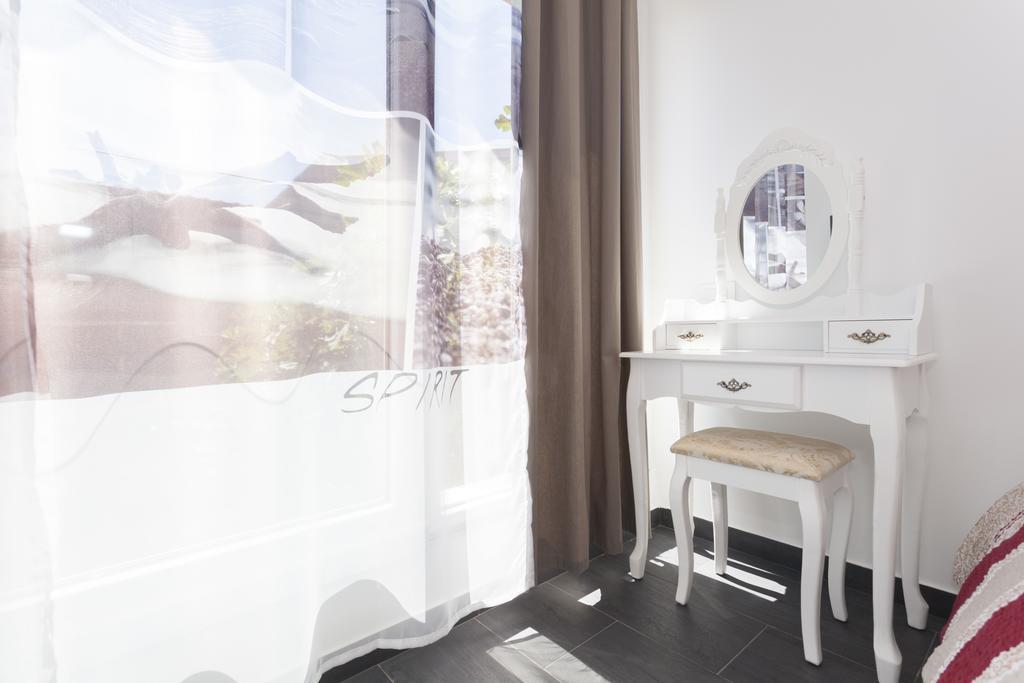 Apartments Svetec Вир Экстерьер фото