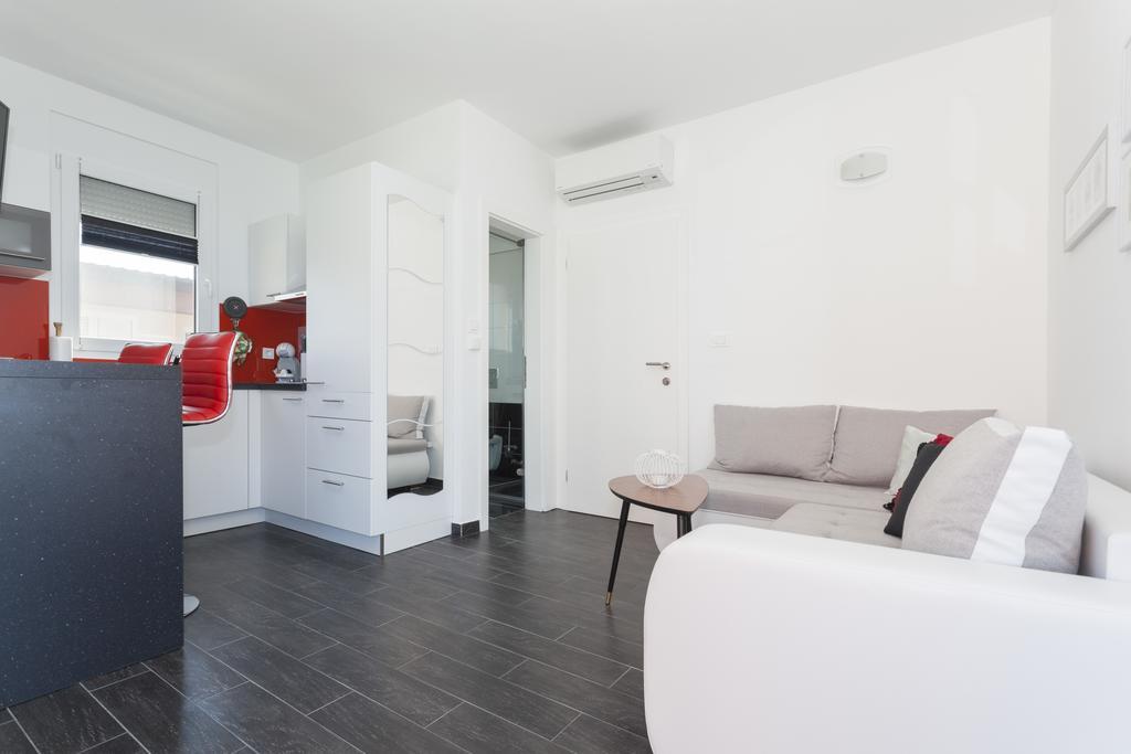 Apartments Svetec Вир Экстерьер фото